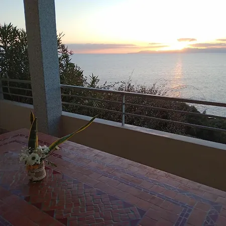 Camera Con Uso Piscina Vista Mare * Terra Mala